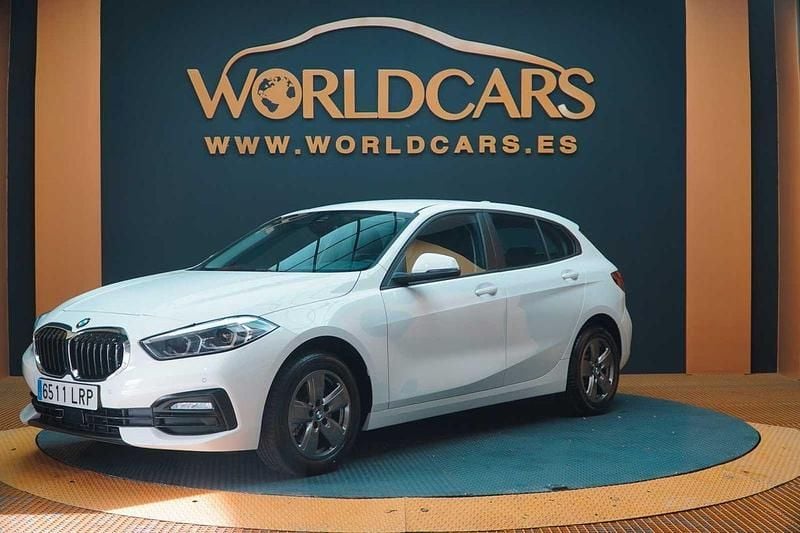 Blanco Usado 2021 BMW 116 Utilitario | 21.995 € (Precio justo) - Imagen 1/4