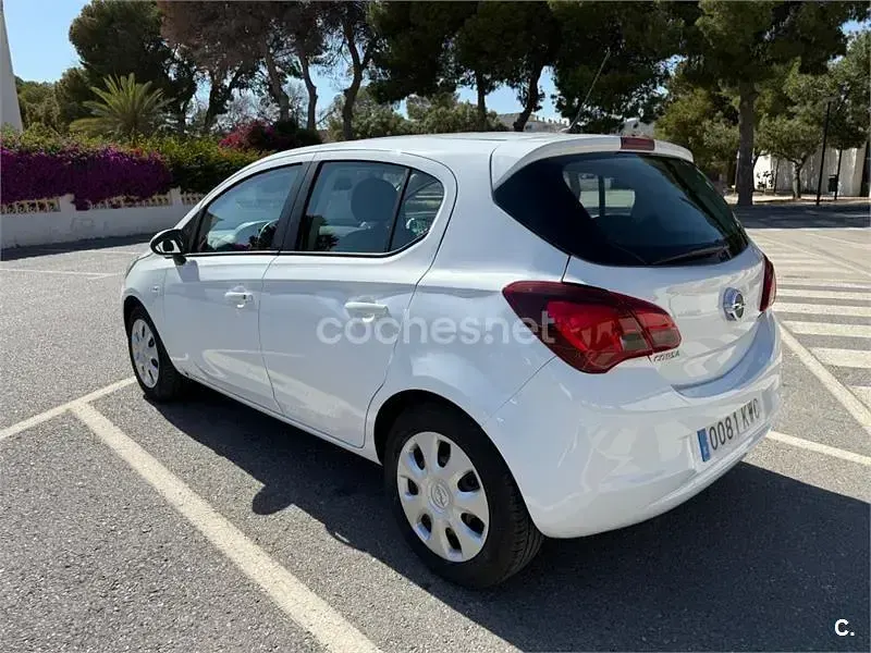Usado Opel Corsa Selective 90 CV (66 kW) 2019 Blanco Utilitario