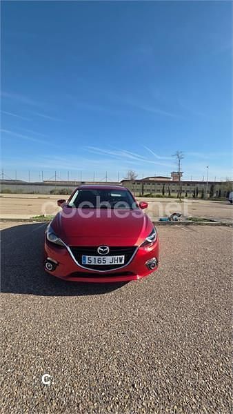 Usado Mazda 3 Luxury 150 CV (110 kW) 2015 Rojo Berlina