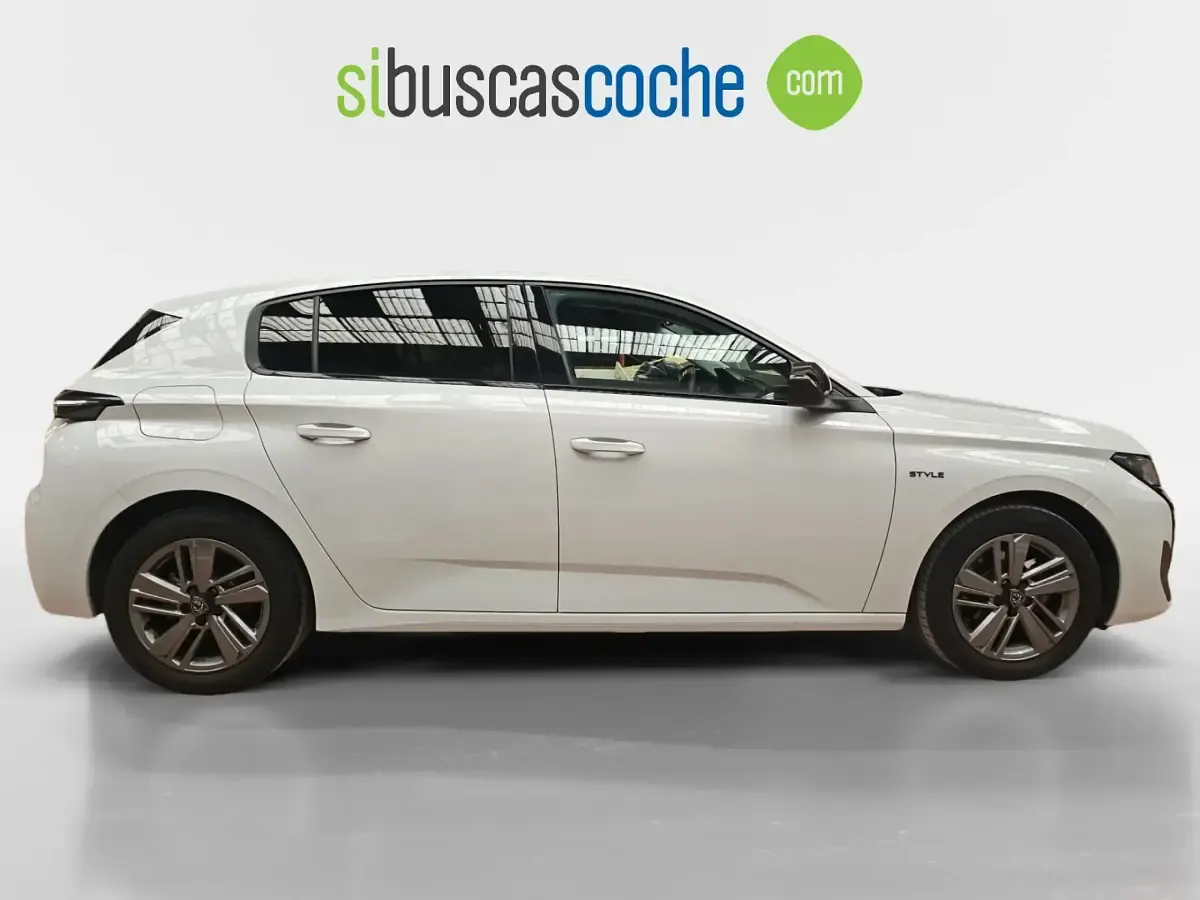 Usado Peugeot 308 Style 130 CV (95 kW) 2024 Amarillo