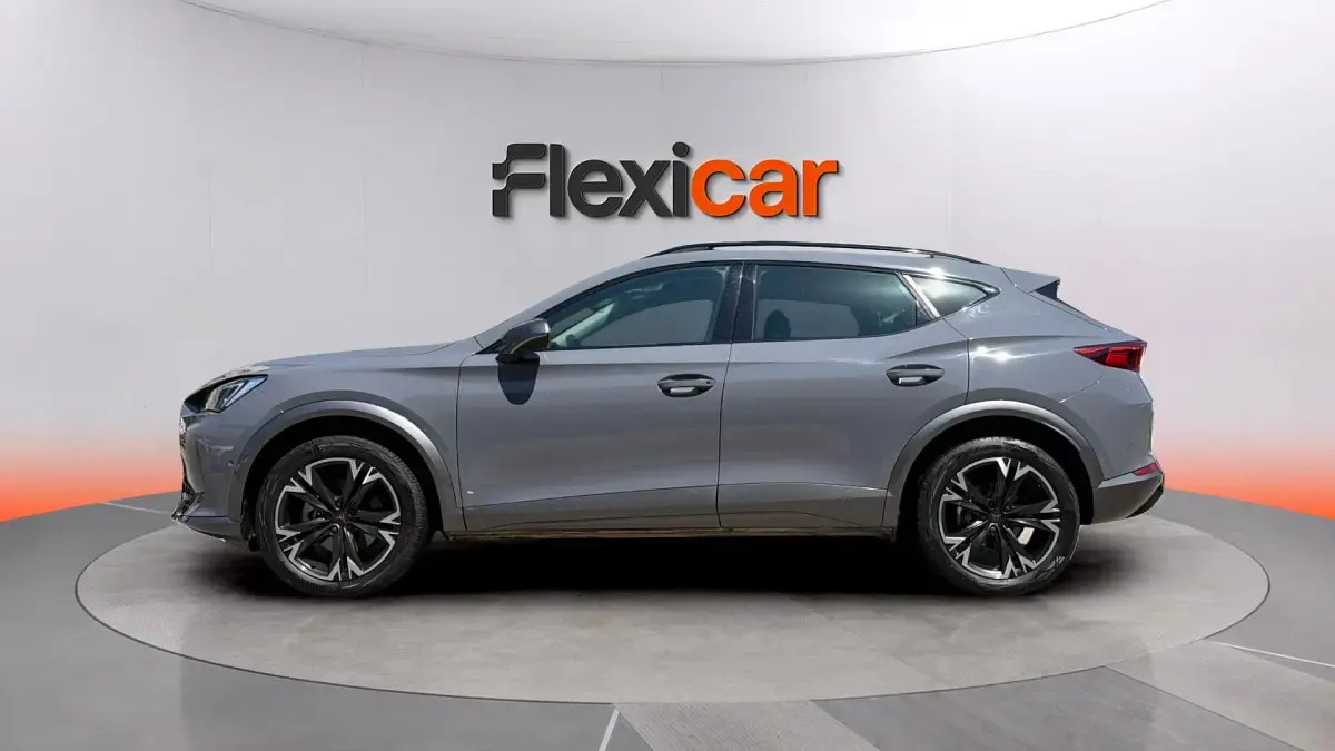Usado Cupra Formentor 150 CV (110 kW) 2024 Gris SUV