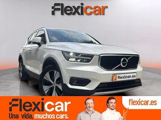 Blanco Usado 2021 Volvo XC40 Momentum SUV | 25.990 € (Precio justo) - Imagen 1/4