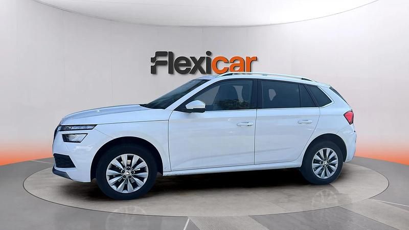 Usado Skoda Kamiq Ambition 110 CV (80 kW) 2022 Blanco SUV