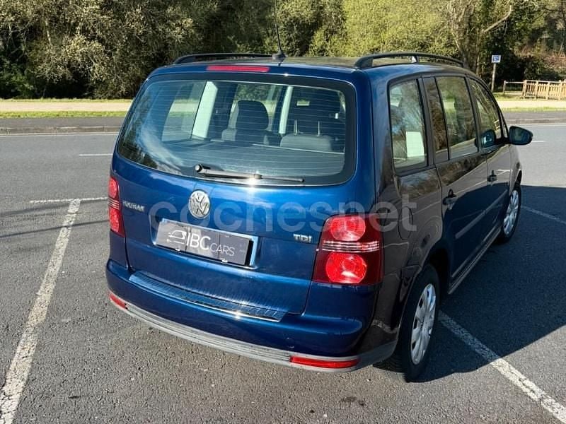 Azul Usado 2010 VW Touran Conceptline Monovolumen | 7900 € (Buen precio) - Imagen 1/4