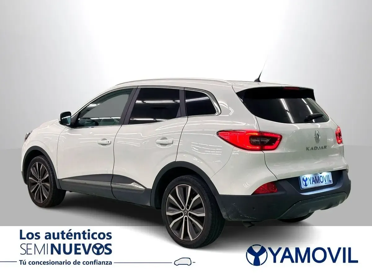Usado Renault Kadjar Zen 130 CV (95 kW) 2017 Blanco SUV