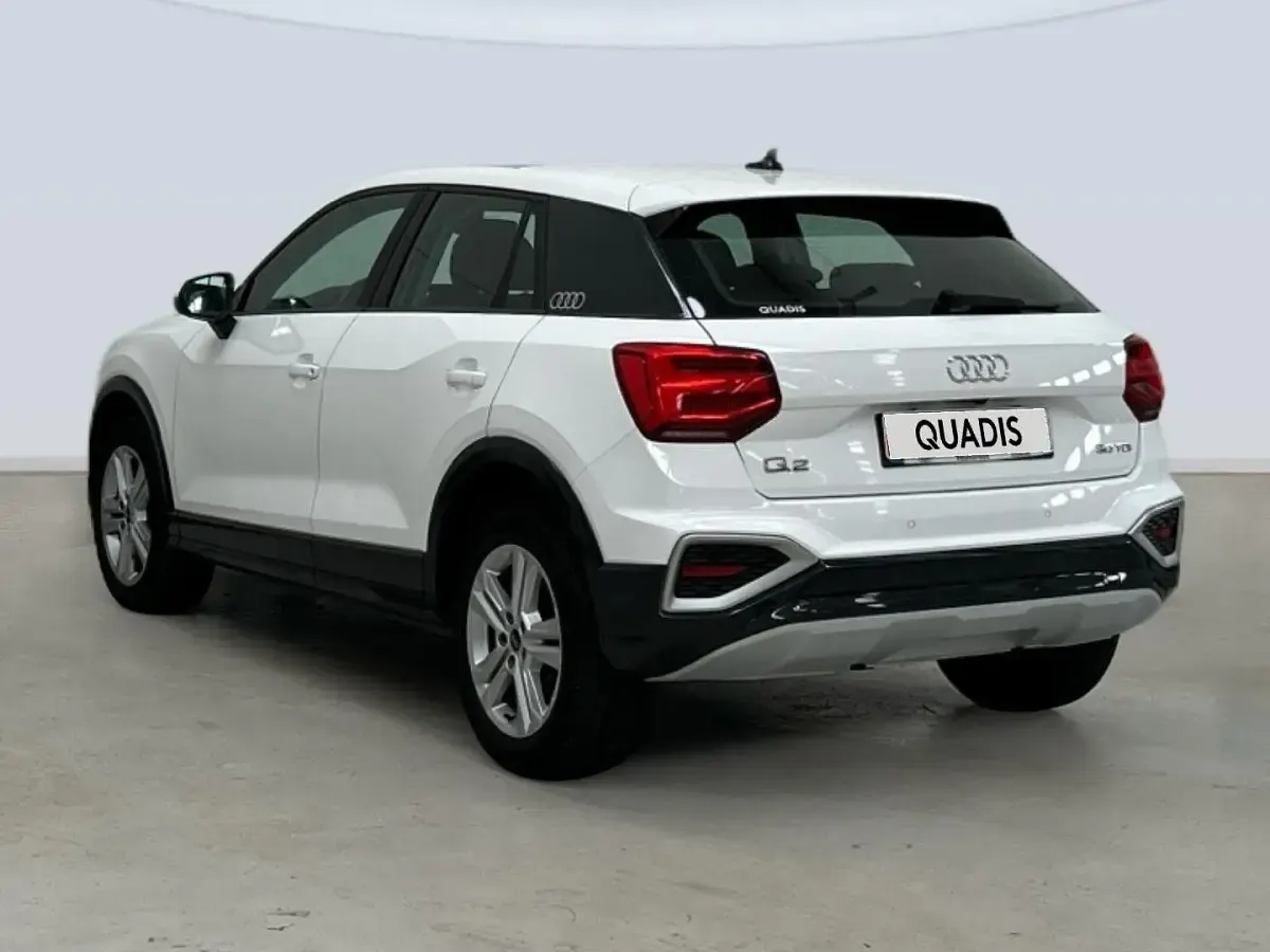 Usado Audi Q2 Advanced Plus 116 CV (85 kW) 2023 Blanco SUV