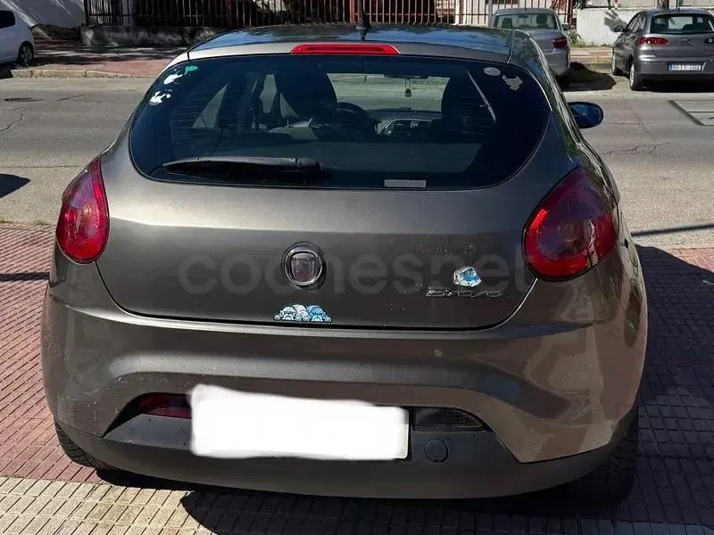 Usado Fiat Bravo Emotion 120 CV (88 kW) 2008 Beige Utilitario