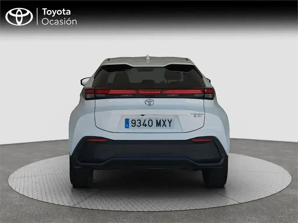 Usado Toyota C-HR Advance 140 CV (102 kW) 2025 Blanco SUV