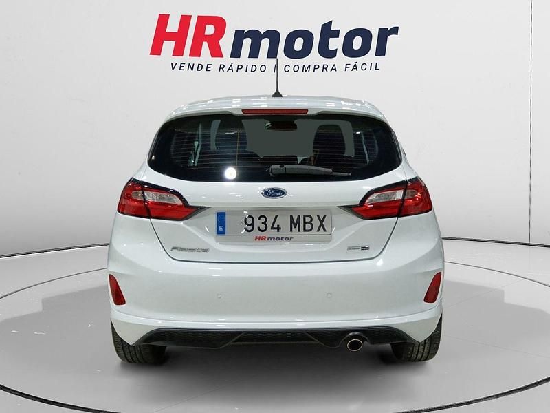Usado Ford Fiesta ST-Line 125 CV (91 kW) 2022 Blanco Utilitario