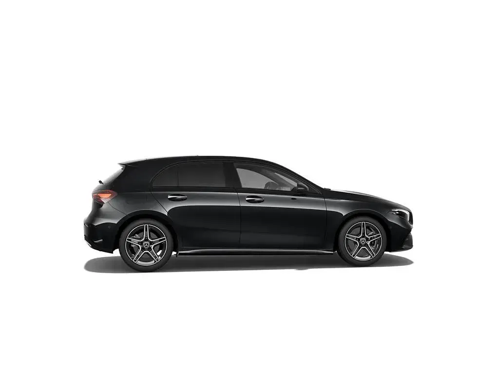 Nuevo Mercedes A250 218 CV (160 kW) 2025 Negro cosmos Berlina