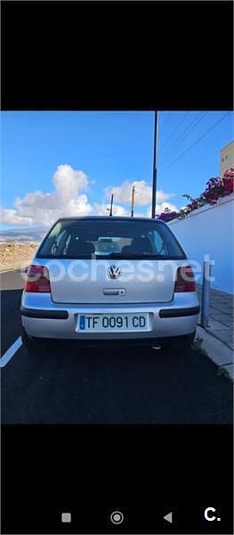 Usado VW Golf IV Conceptline 100 CV (73 kW) 2000 Gris / plata Berlina
