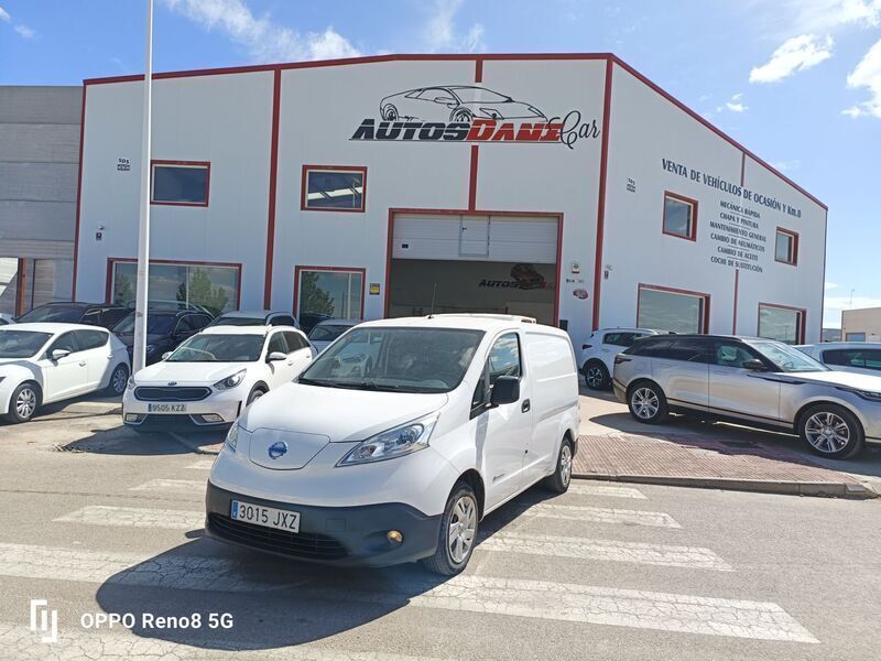 Blanco Usado 2017 Nissan e-NV200 Van | 12.990 € - Imagen 1/4