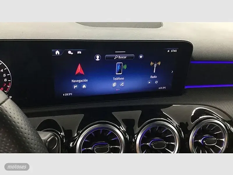 Usado Mercedes A250 163 CV (119 kW) 2024 Negro