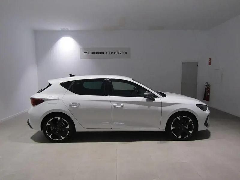 Usado Cupra Leon 150 HP (110 kW) 2024 Branco Coupé