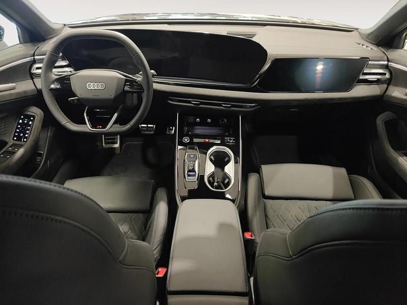 Usado Audi A6 S-Line 204 CV (150 kW) 2025 Gris/plata