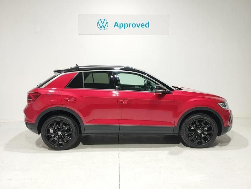 Usado VW T-Roc 110 CV (80 kW) 2024 Rojo SUV