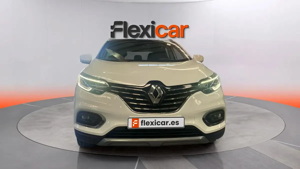 Usado Renault Kadjar Techno 140 CV (102 kW) 2022 Blanco SUV