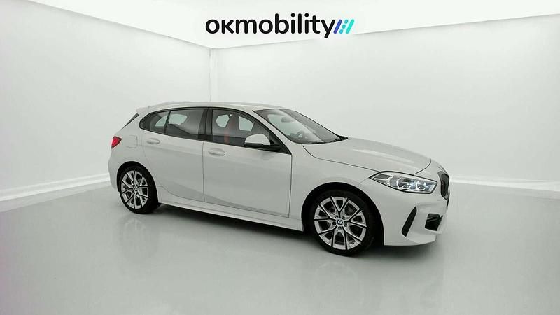 Usado BMW 116 M Sport 136 CV (100 kW) 2024 Blanco Utilitario