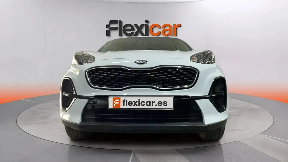 Usado Kia Sportage Plus 115 CV (84 kW) 2020 Blanco SUV