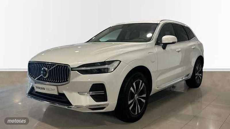 Blanco Usado 2025 Volvo XC60 Core SUV | 54.900 € (Caro) - Imagen 1/3