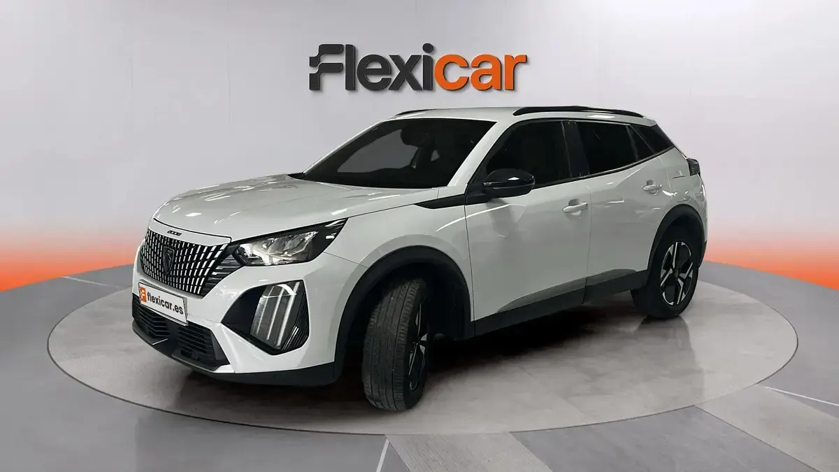 Usado Peugeot 2008 Allure 131 CV (96 kW) 2024 Blanco SUV