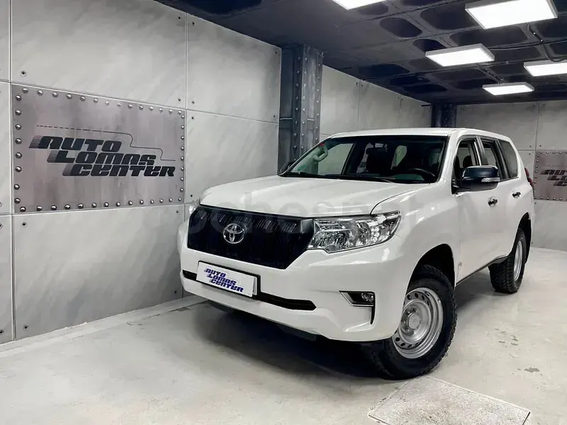 Usado Toyota Land Cruiser 204 CV (150 kW) 2021 Blanco SUV