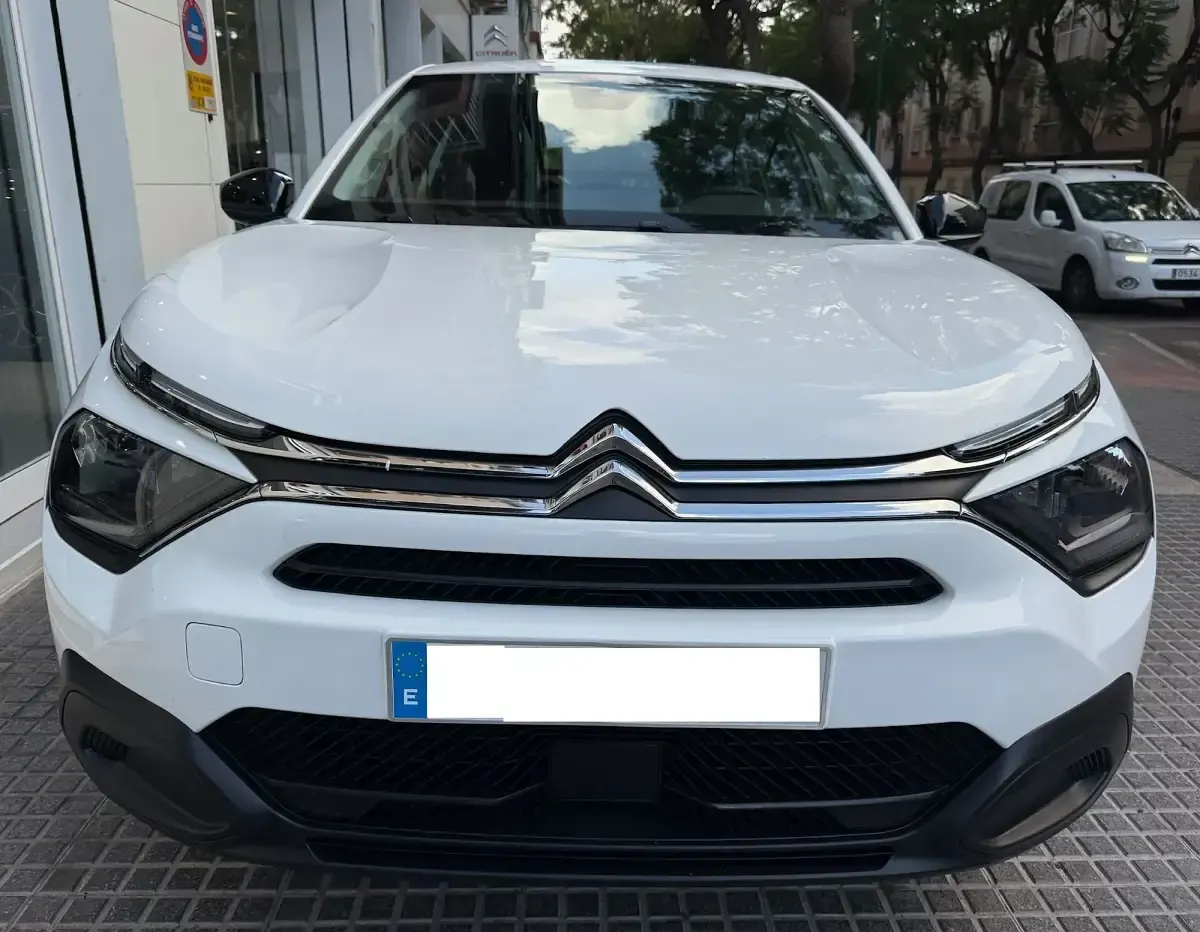 Usado Citroën C4 PureTech 131 CV (96 kW) 2024 Blanco SUV