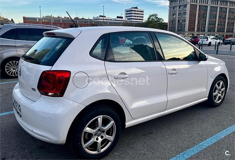 Usado VW Polo Advance 90 CV (66 kW) 2012 Blanco Utilitario