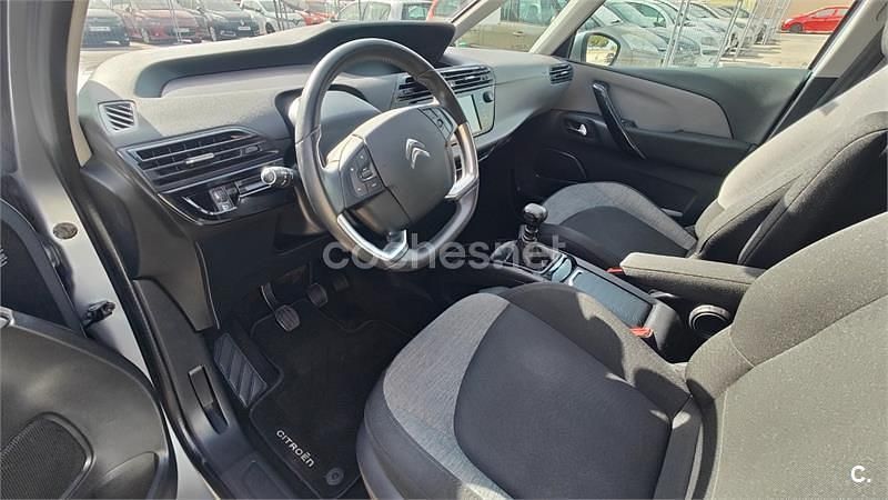 Usado Citroën C4 SpaceTourer Shine 130 CV (95 kW) 2019 Gris / plata Monovolumen