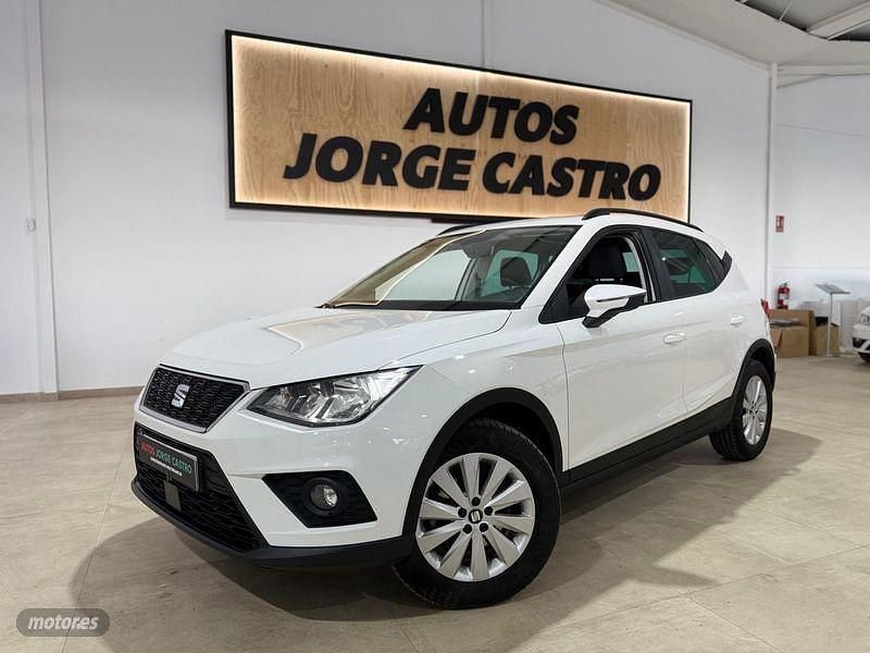 Usado Seat Arona Style 95 CV (69 kW) 2019 Blanco SUV