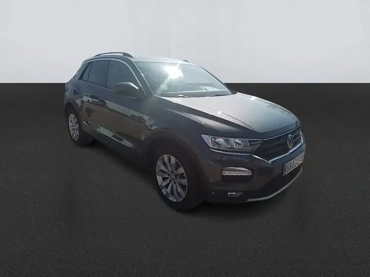Usado VW T-Roc Advance 116 CV (85 kW) 2019 Gris SUV