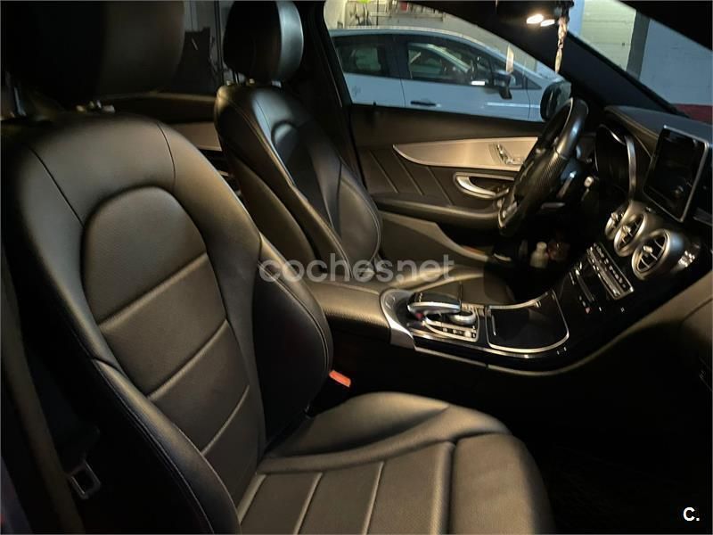 Usado Mercedes C220 170 CV (125 kW) 2014 Gris / plata Berlina