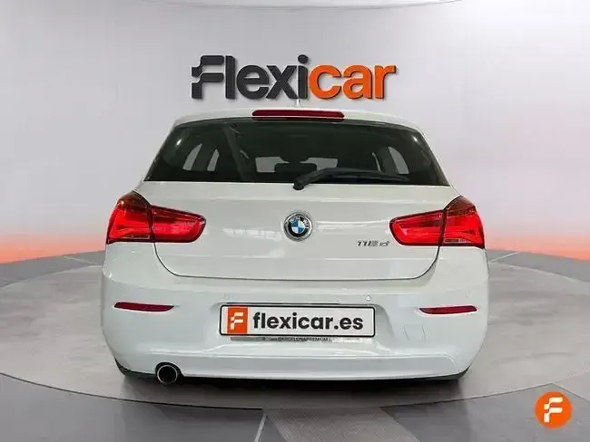 Usado BMW 118 150 CV (110 kW) 2017 Blanco Utilitario
