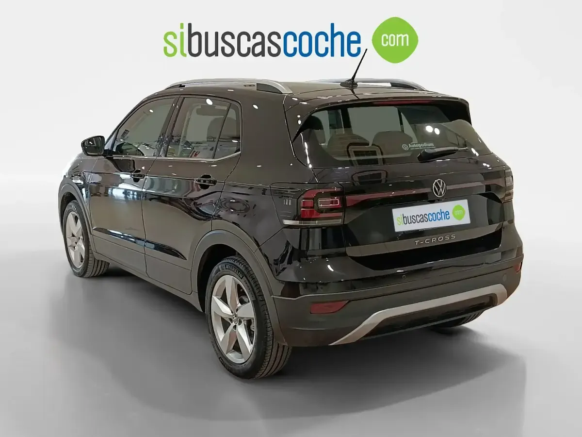 Usado VW T-Cross Sportline 110 CV (80 kW) 2021 Negro SUV