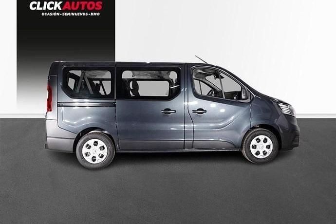 Usado Renault Trafic 110 CV (80 kW) 2024 Monovolumen