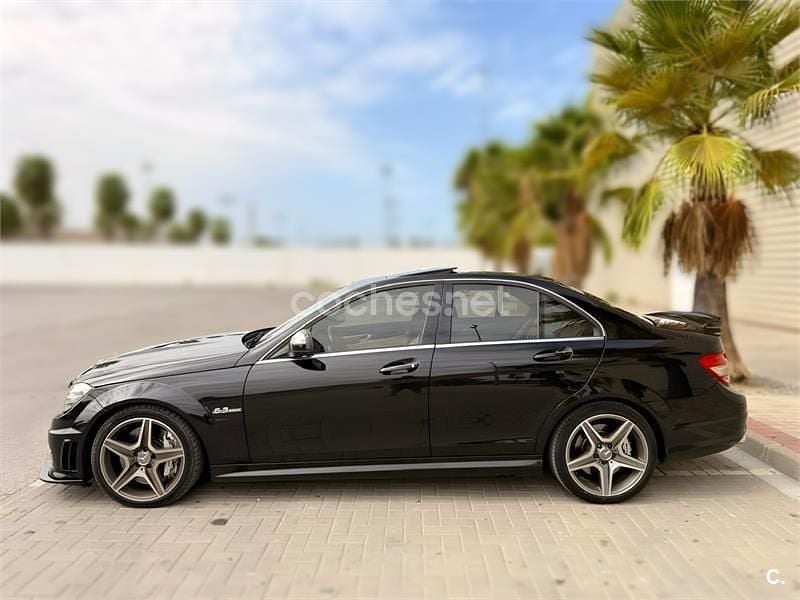 Negro Usado 2008 Mercedes C63 AMG AMG Berlina | 28.999 € - Imagen 1/4
