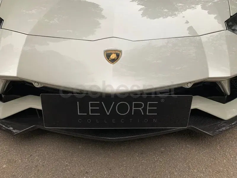Usado Lamborghini Aventador 750 CV (551 kW) 2018 Blanco Coupe