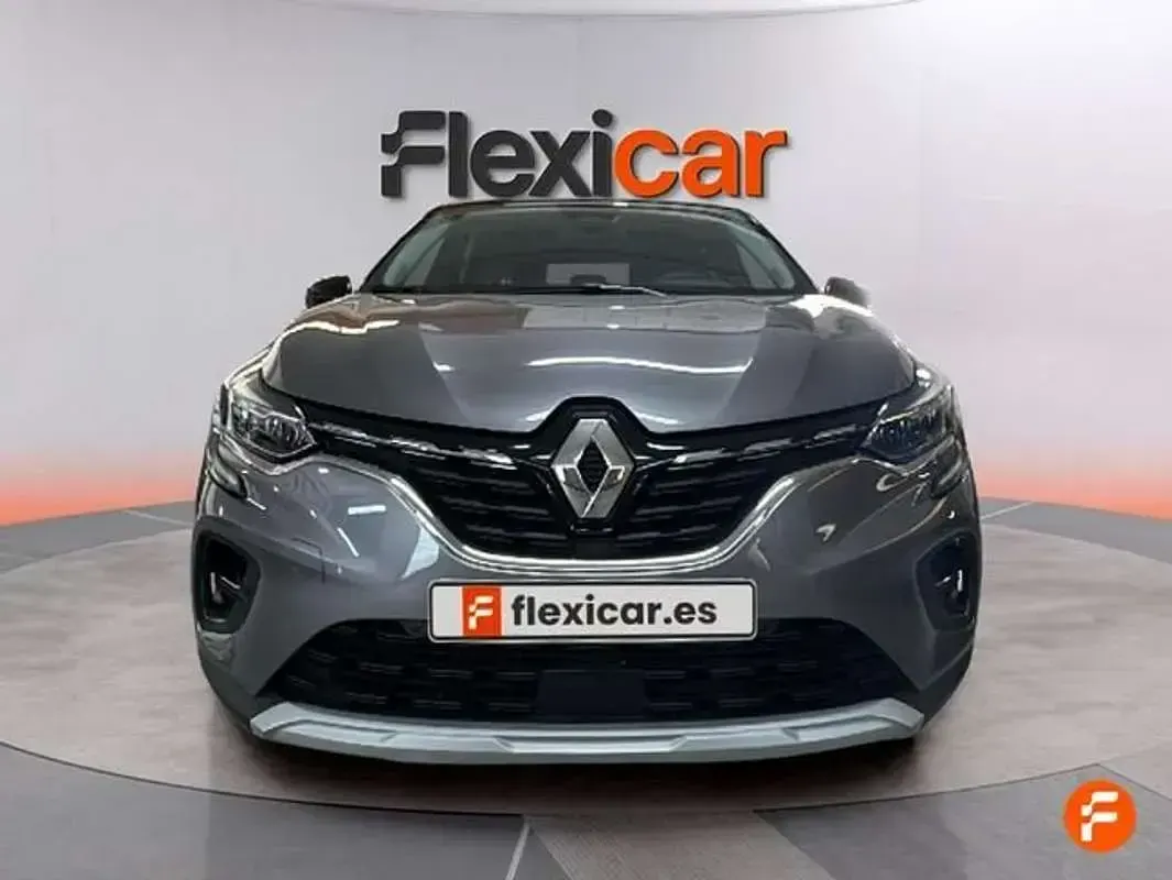 Usado Renault Captur Evolution 140 CV (102 kW) 2023 Gris SUV