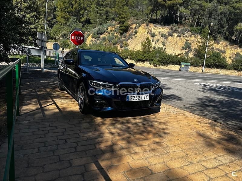 Używany BMW 330e 292 KM (214 kW) 2021 Niebieski Kombi