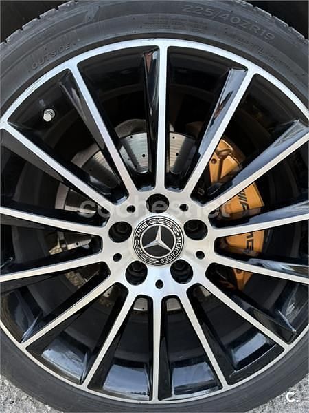 Usado Mercedes C220 170 CV (125 kW) 2018 Gris / plata Coupe