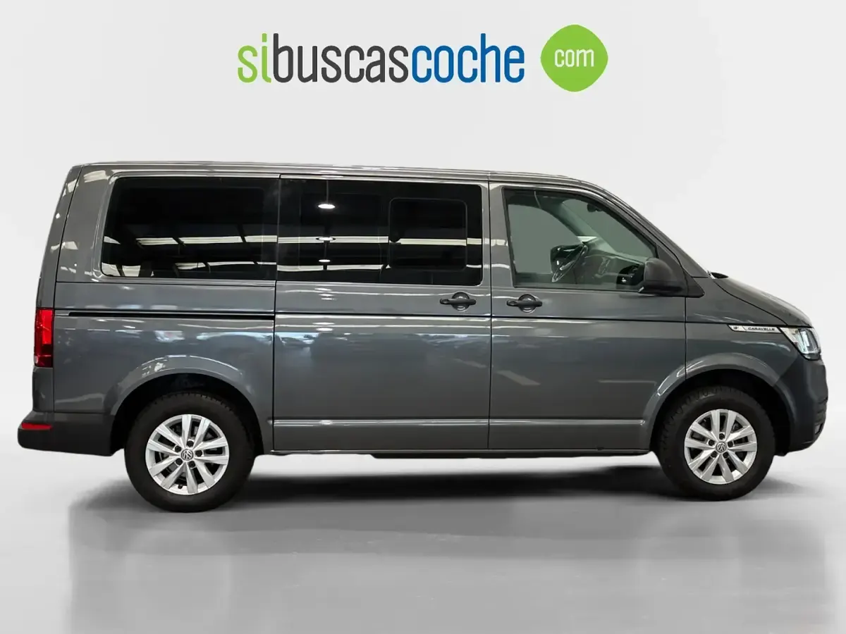 Usado VW Caravelle 150 CV (110 kW) 2021 Gris/plata Van