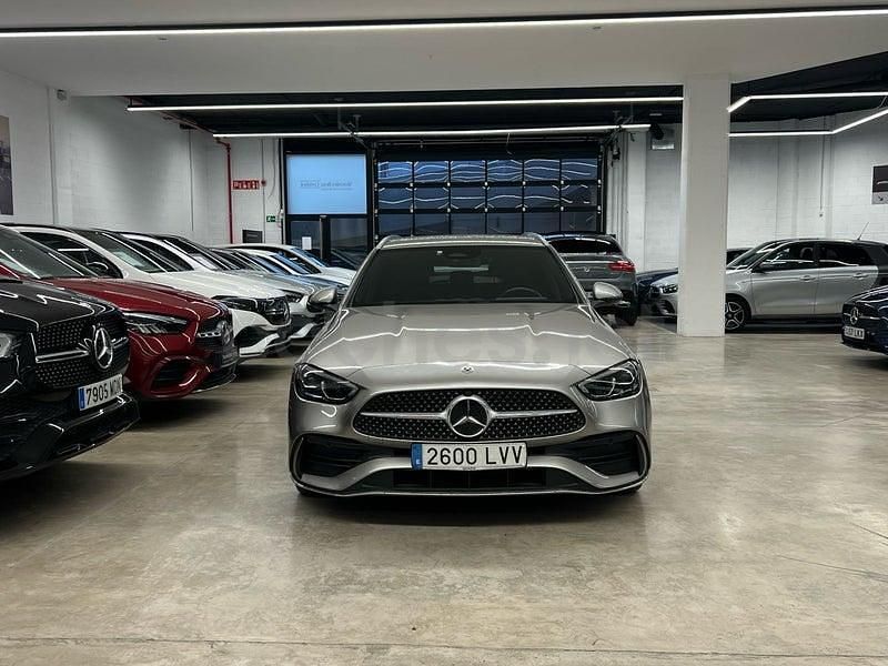 Usado Mercedes C220 200 CV (147 kW) 2022 Gris / plata Familiar