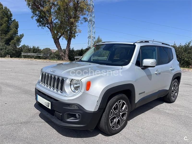 Usado Jeep Renegade Limited 120 CV (88 kW) 2017 Gris / plata SUV