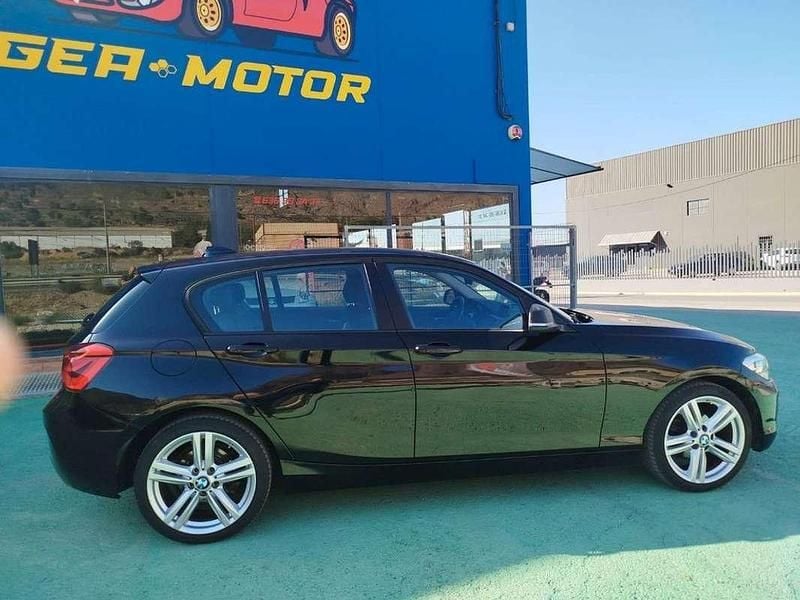 Usado BMW 116 109 CV (80 kW) 2024 Negro Utilitario