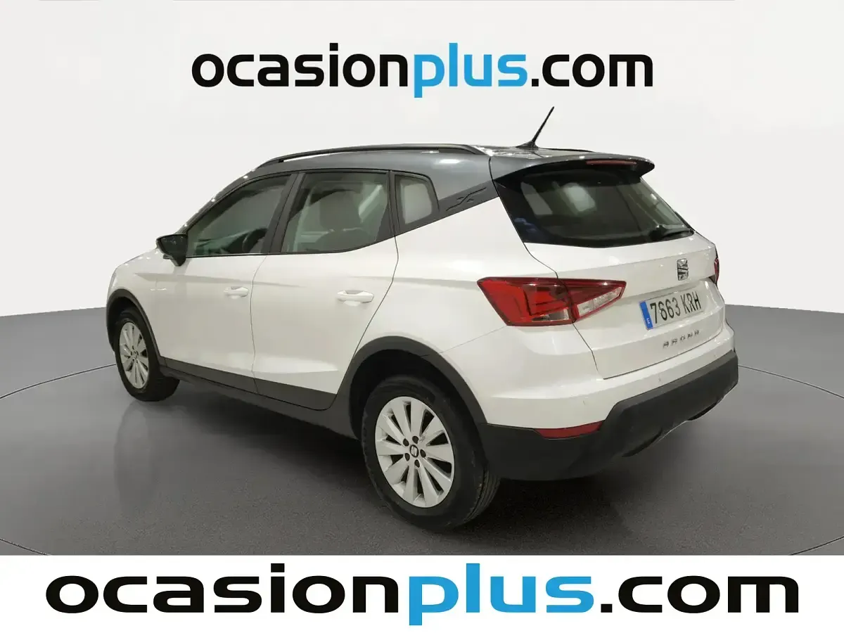 Usado Seat Arona Style 95 CV (69 kW) 2018 Blanco SUV