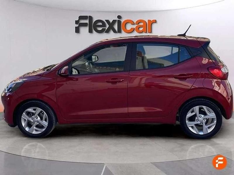 Usado Hyundai i10 67 CV (49 kW) 2023 Burdeos Utilitario