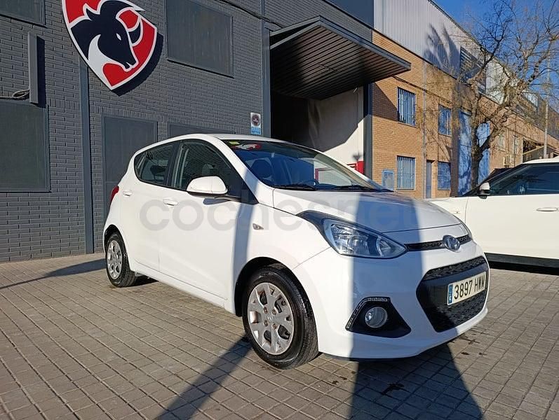 Usado Hyundai i10 67 CV (49 kW) 2014 Blanco Utilitario