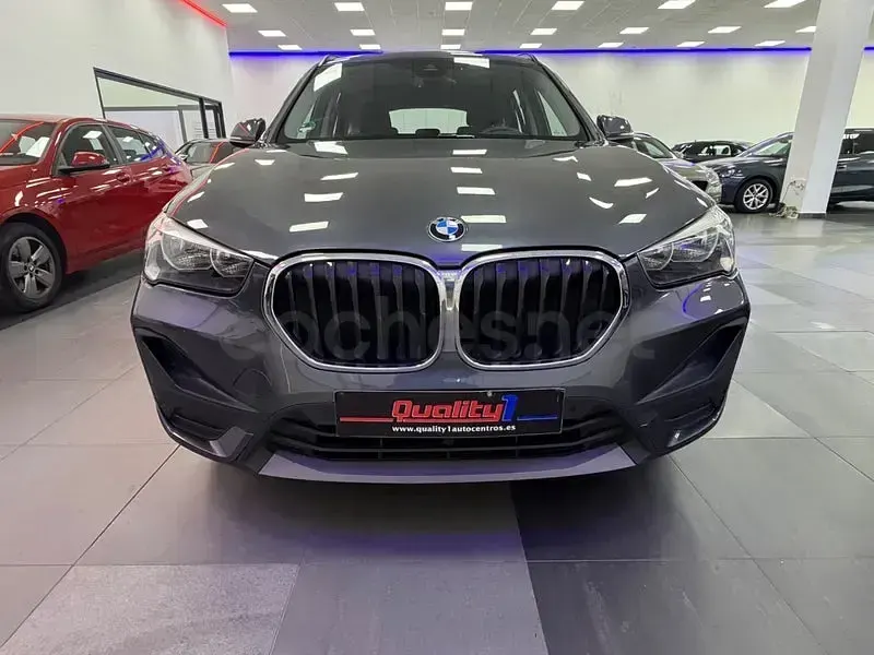 Usado BMW X1 116 CV (85 kW) 2020 Gris / plata SUV