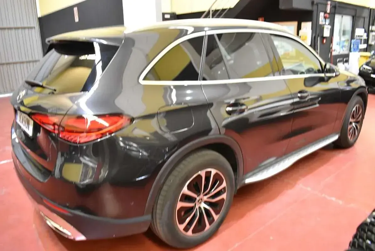 Usado Mercedes GLC220 197 CV (144 kW) 2024 Gris SUV