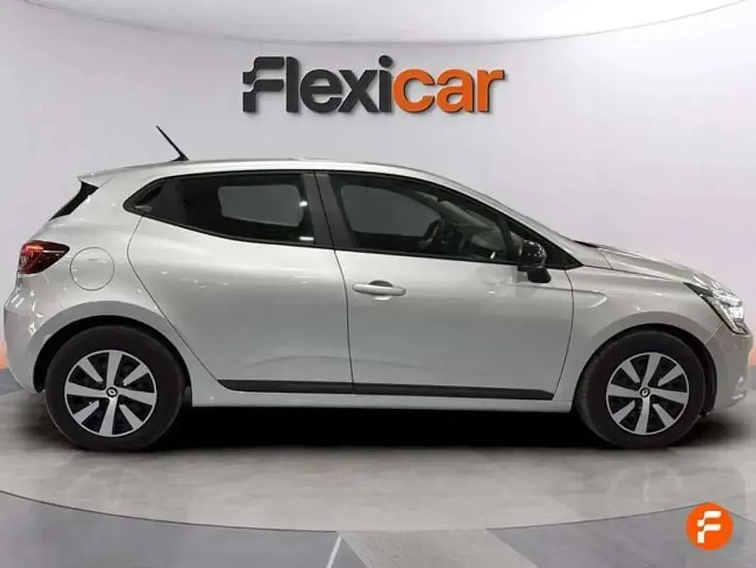 Usado Renault Clio Equilibre 91 CV (66 kW) 2023 Gris Utilitario